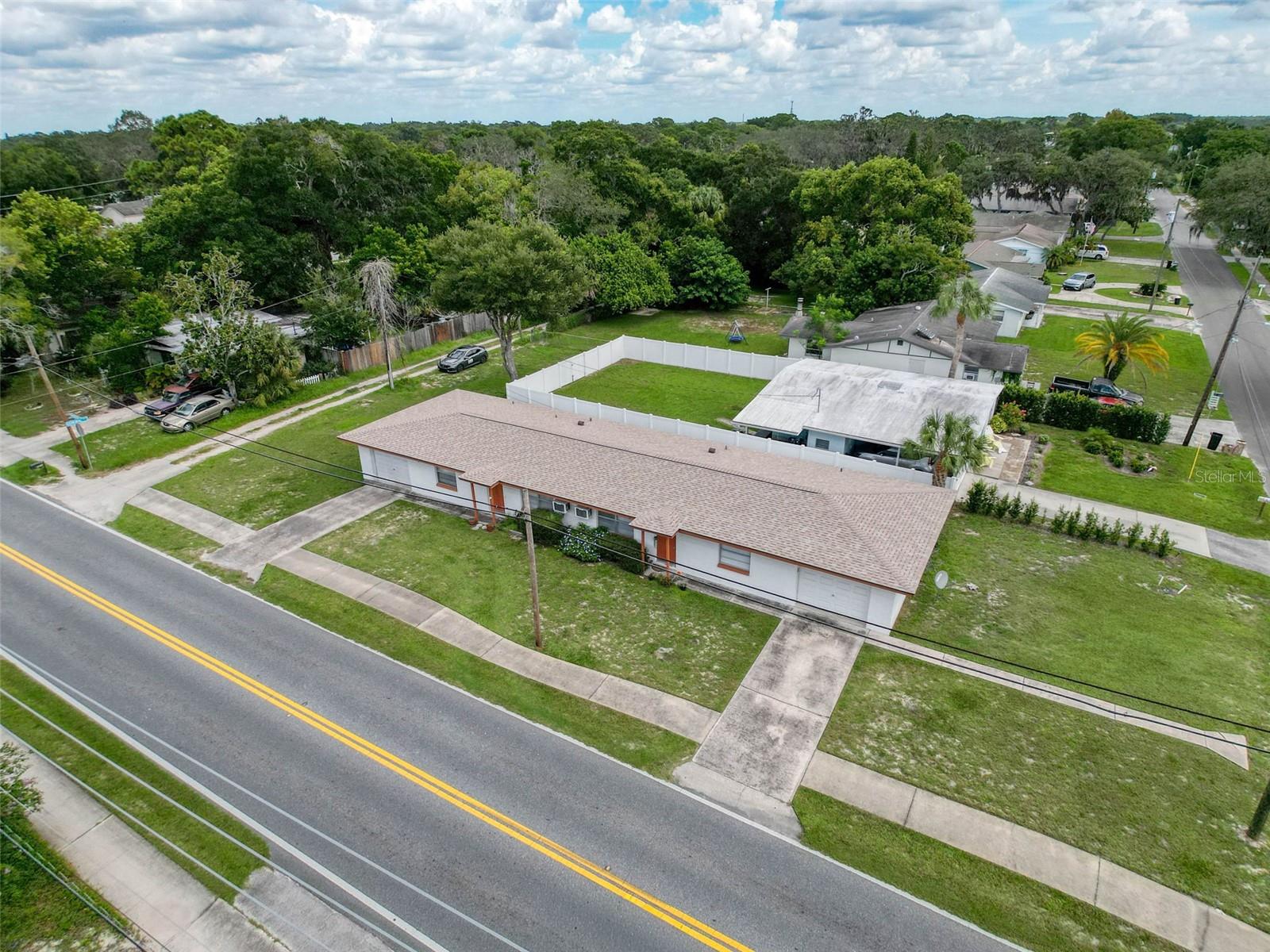 5800-5808 Madison St Property Photo 17