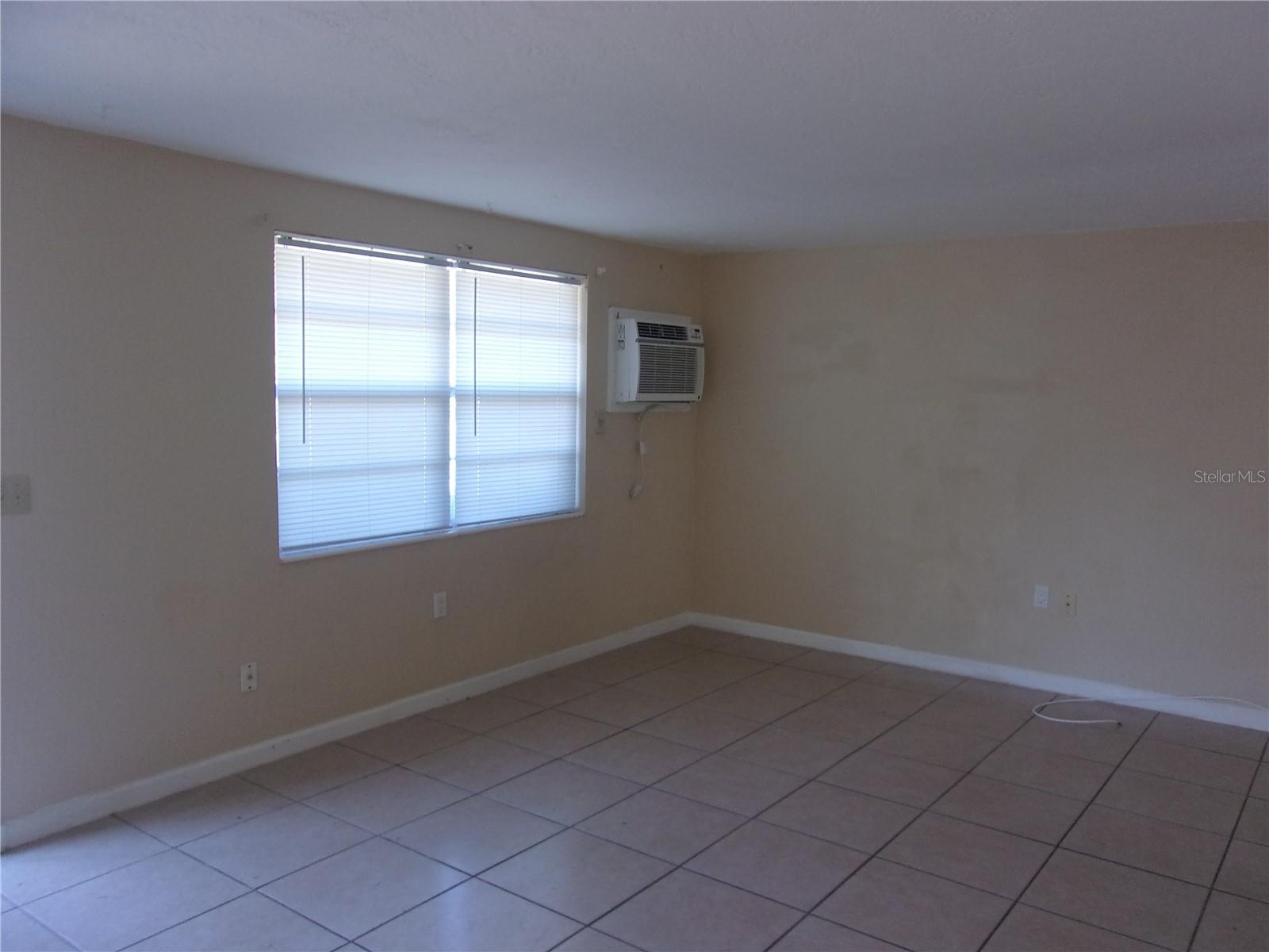 5800-5808 Madison St Property Photo 30