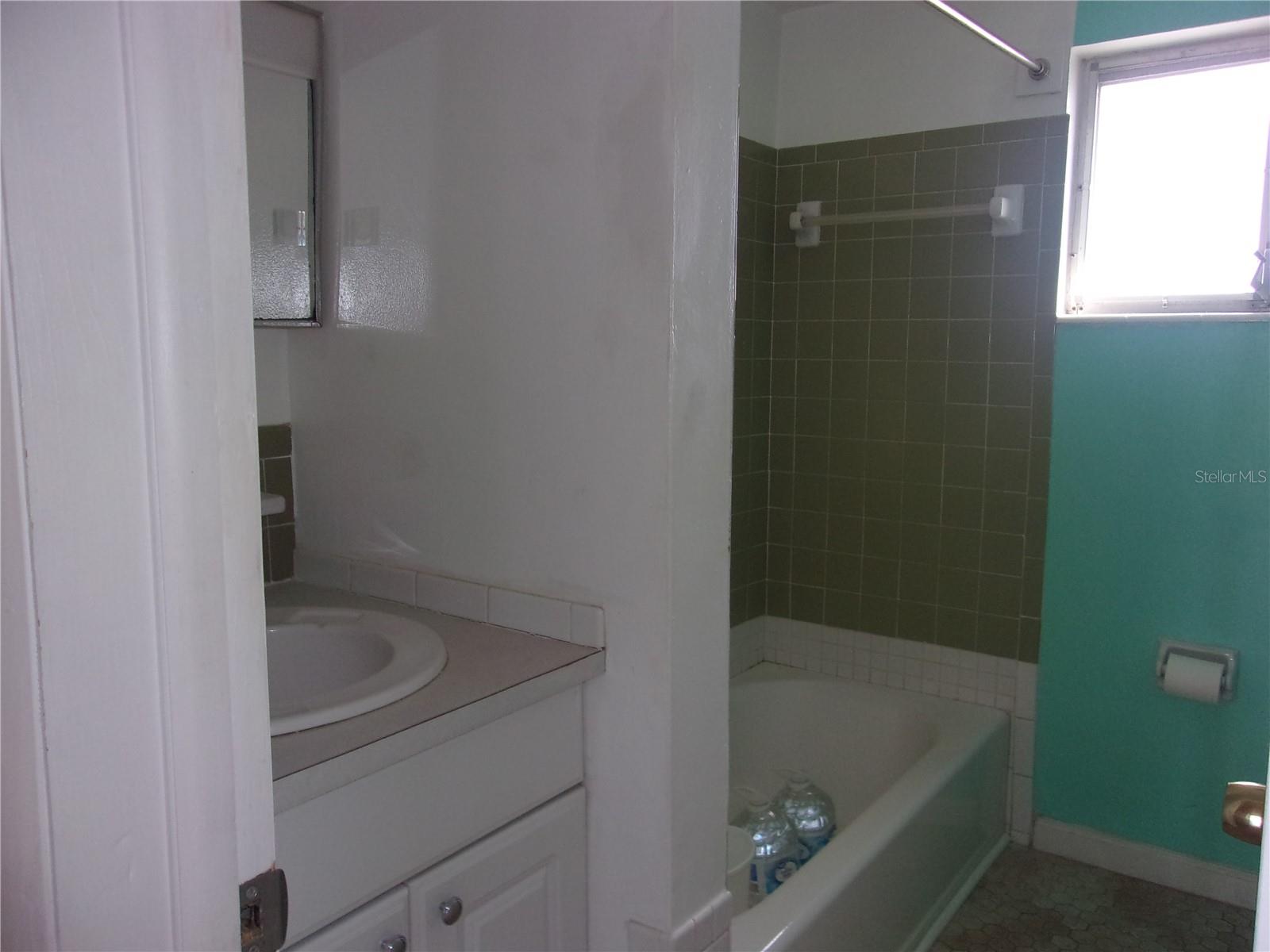 5800-5808 Madison St Property Photo 33