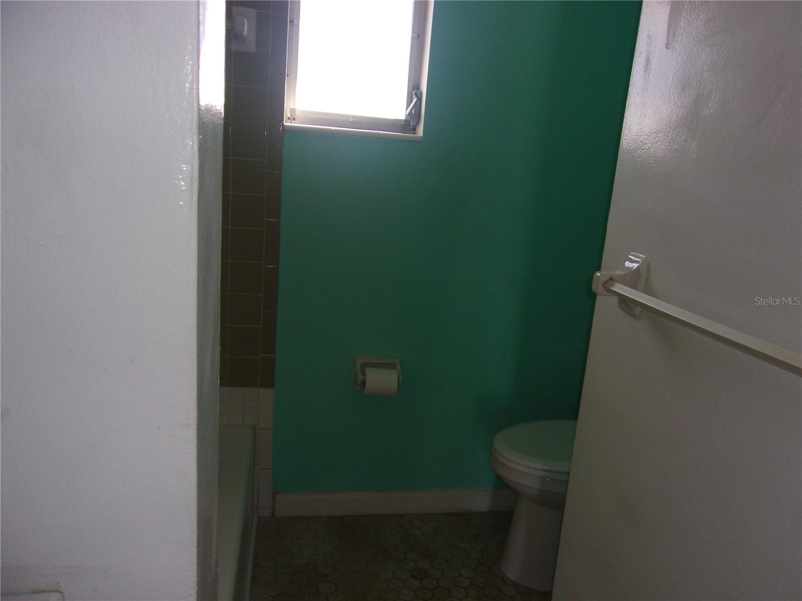 5800-5808 Madison St Property Photo 34
