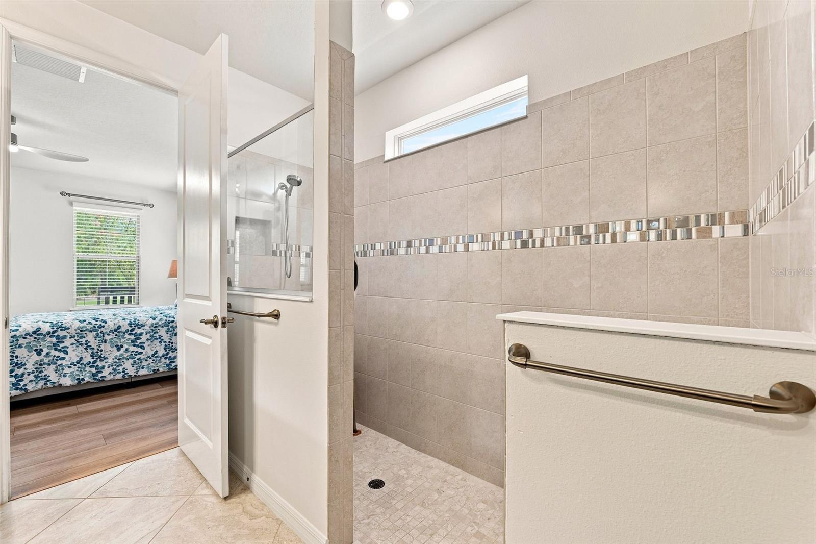12846 Payton St Property Photo 28