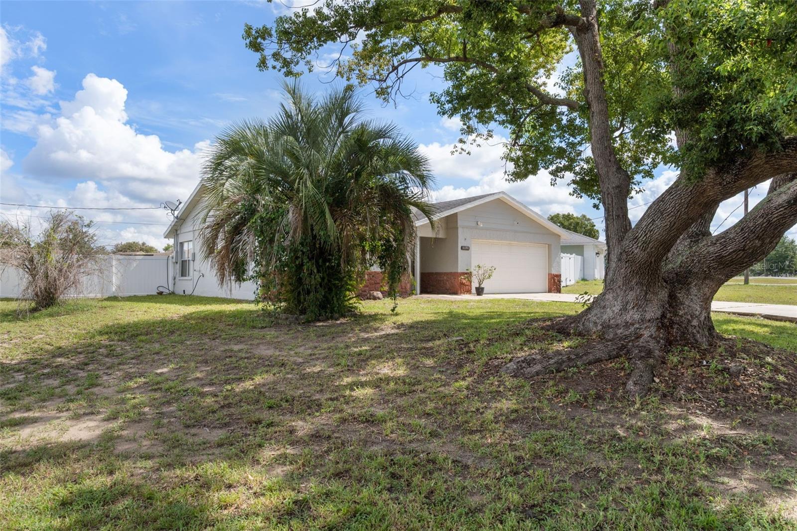 11191 Allwood St Property Photo 3