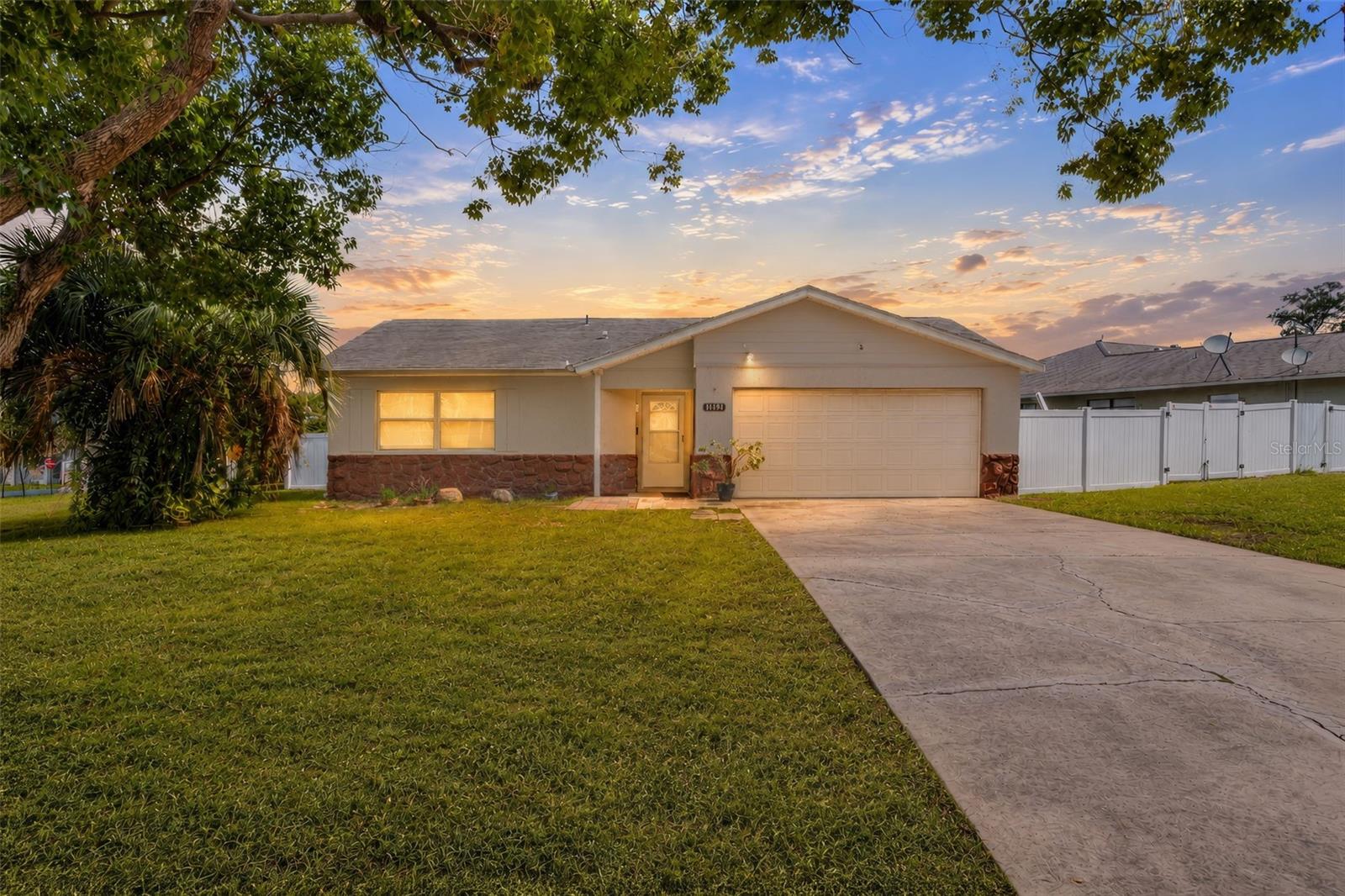 11191 Allwood St Property Photo 5