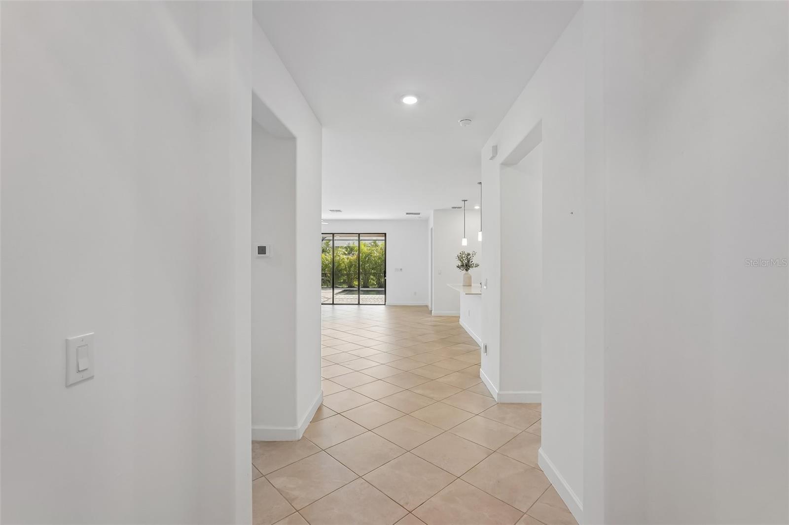 15234 Serene Shores Loop Property Photo 4