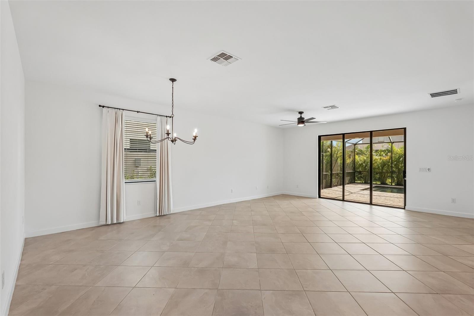 15234 Serene Shores Loop Property Photo 7