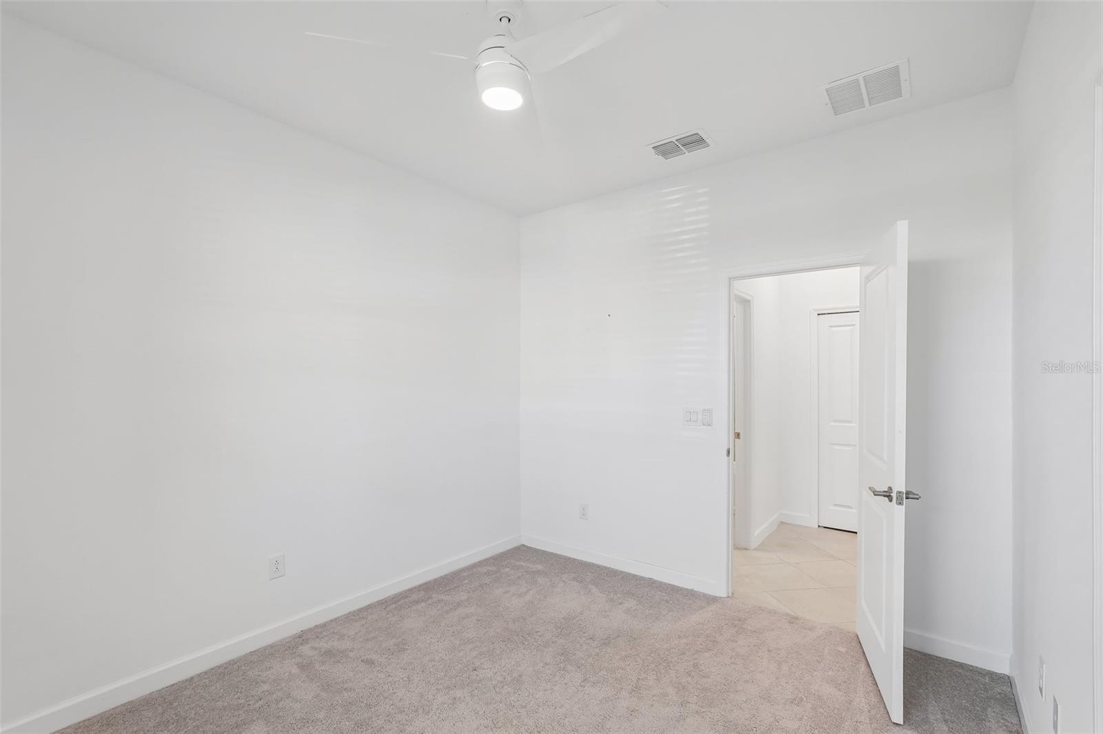 15234 Serene Shores Loop Property Photo 19