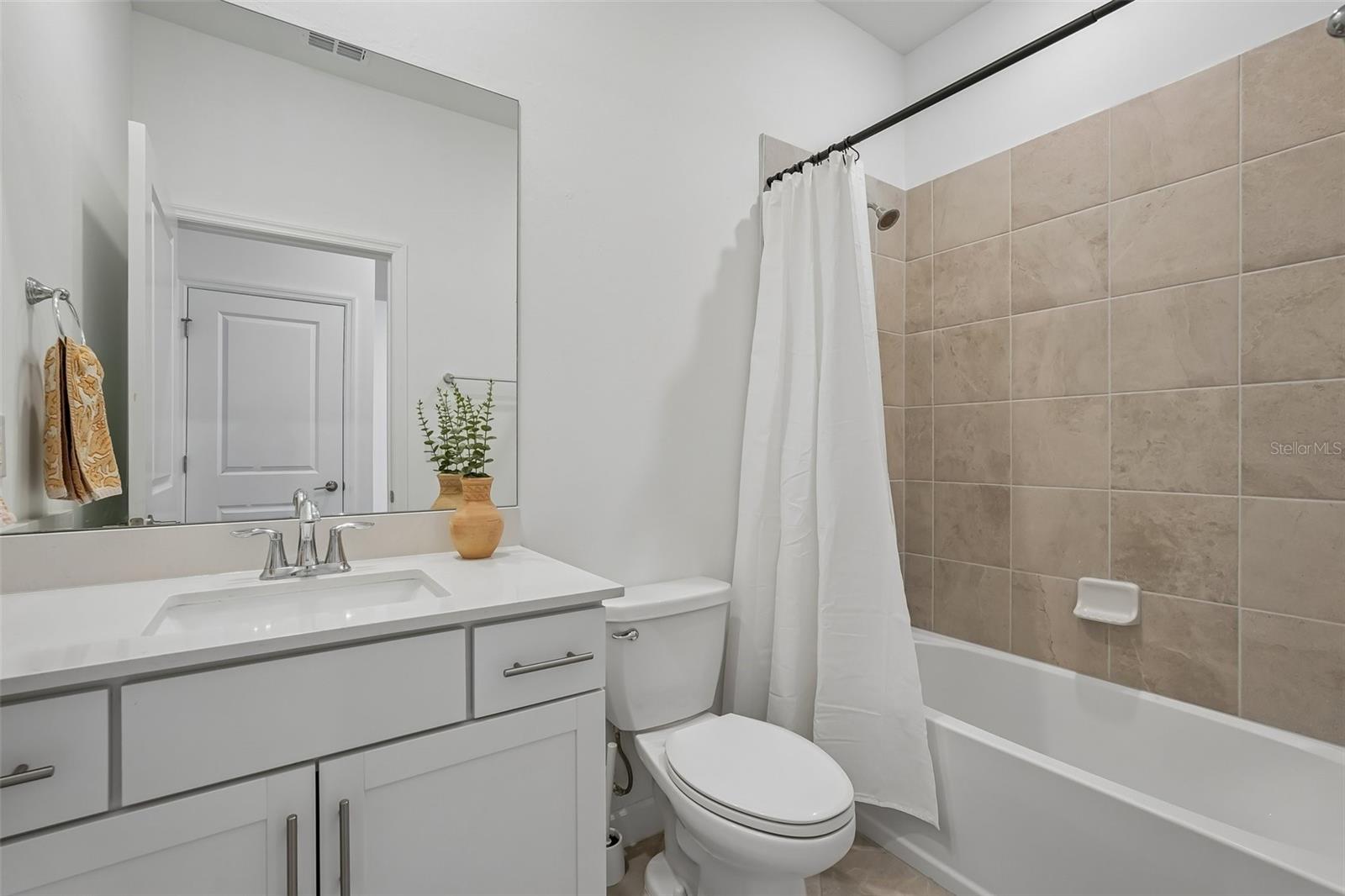 15234 Serene Shores Loop Property Photo 20
