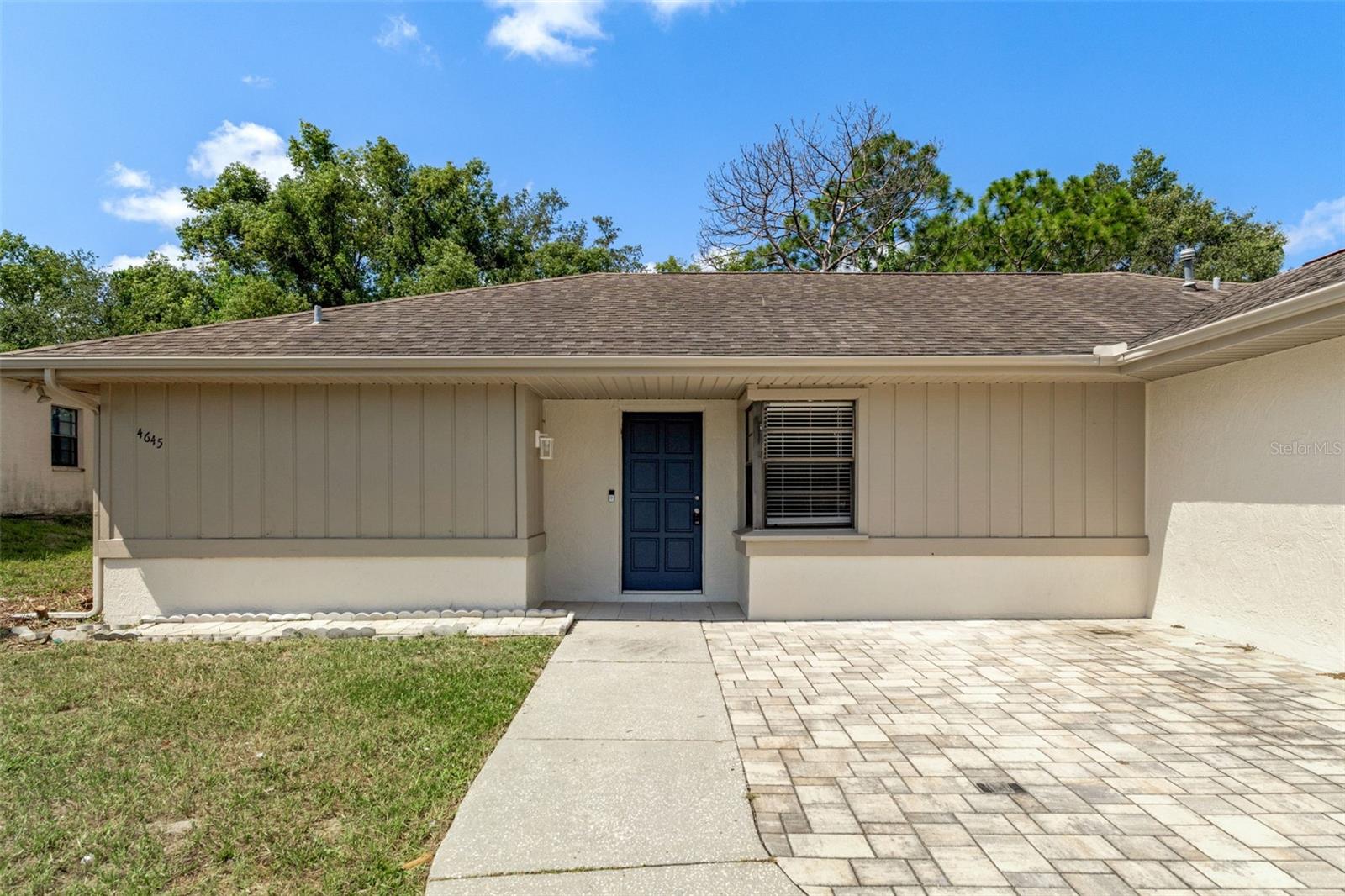 4645 Chamber Ct Property Photo 4