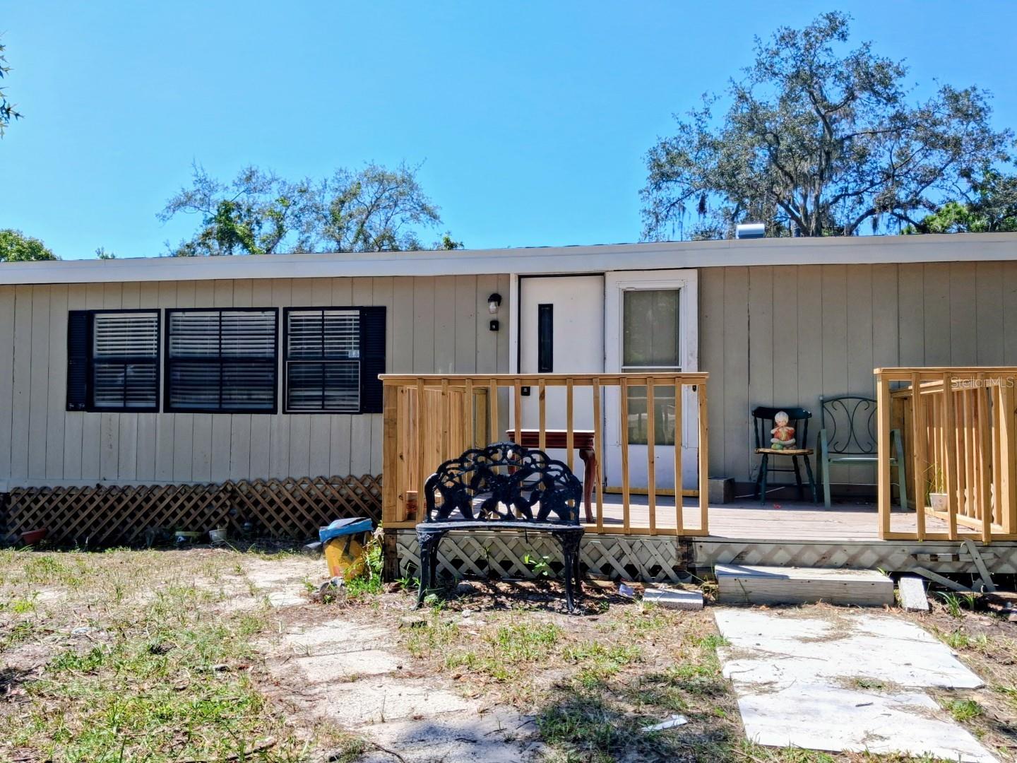 15215 VINE ST Property Photo 1