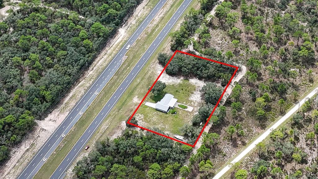 15451 Commercial Way Property Photo 2