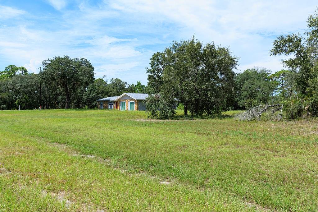 15451 Commercial Way Property Photo 7