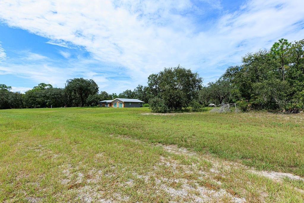15451 Commercial Way Property Photo 9