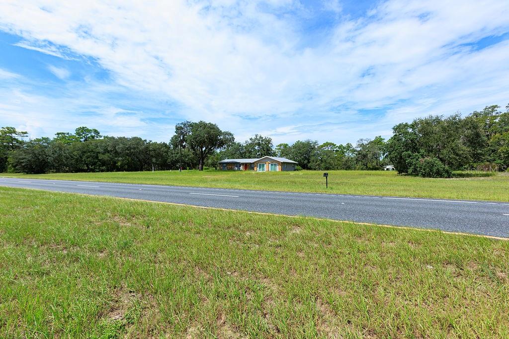 15451 Commercial Way Property Photo 10