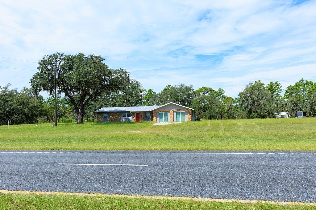15451 Commercial Way Property Photo 14