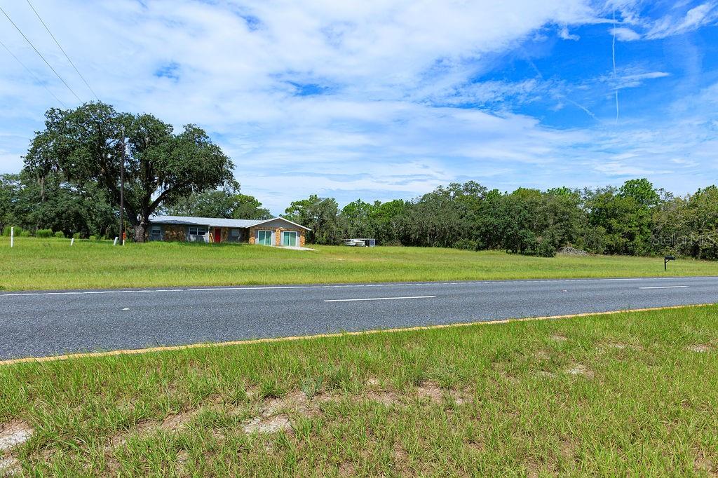 15451 Commercial Way Property Photo 16