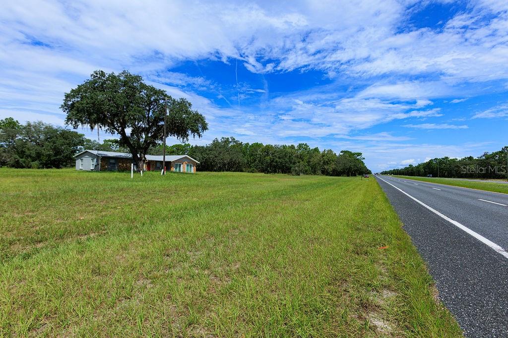 15451 Commercial Way Property Photo 23