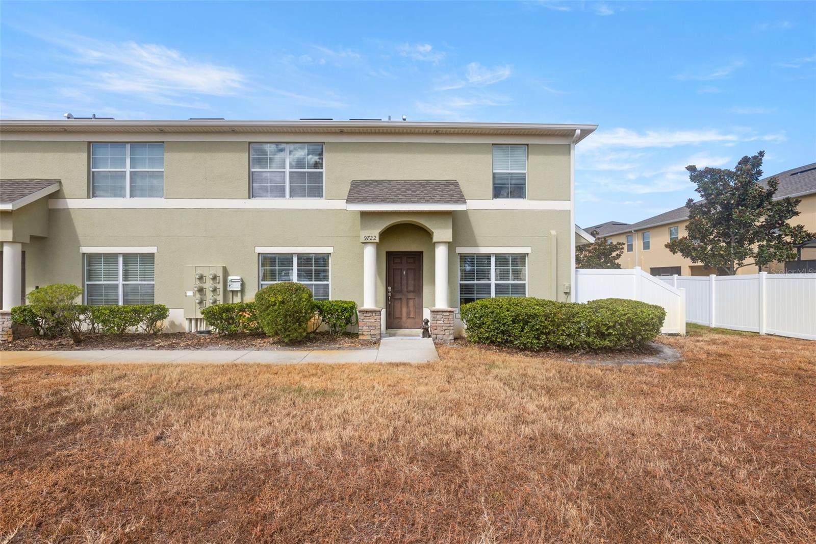 9722 TRUMPET VINE LOOP Property Photo 1