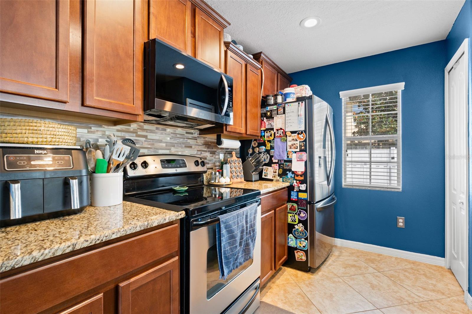 9722 Trumpet Vine Loop Property Photo 10