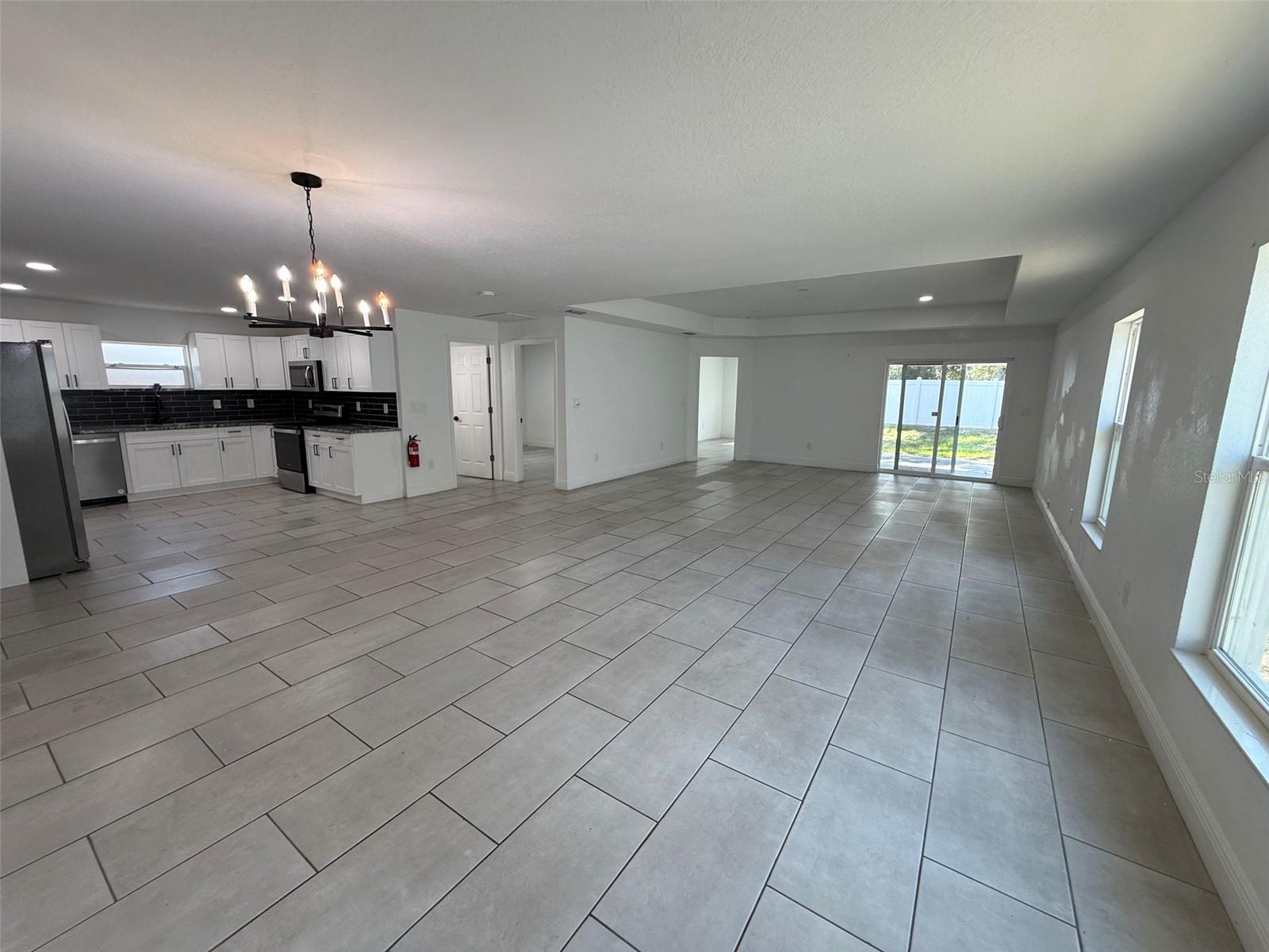 5112 Pacific Ave Property Photo 2