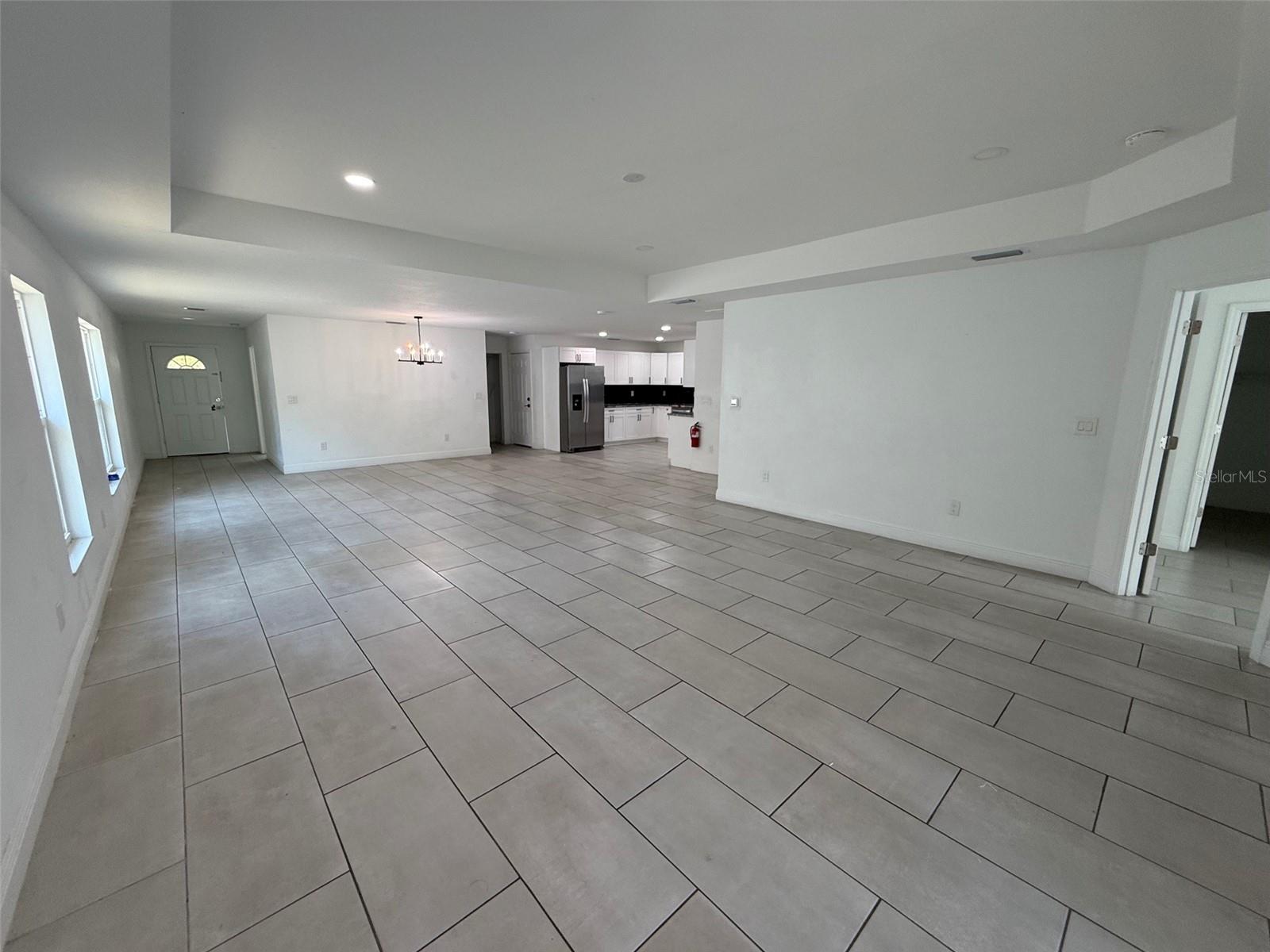 5112 Pacific Ave Property Photo 3