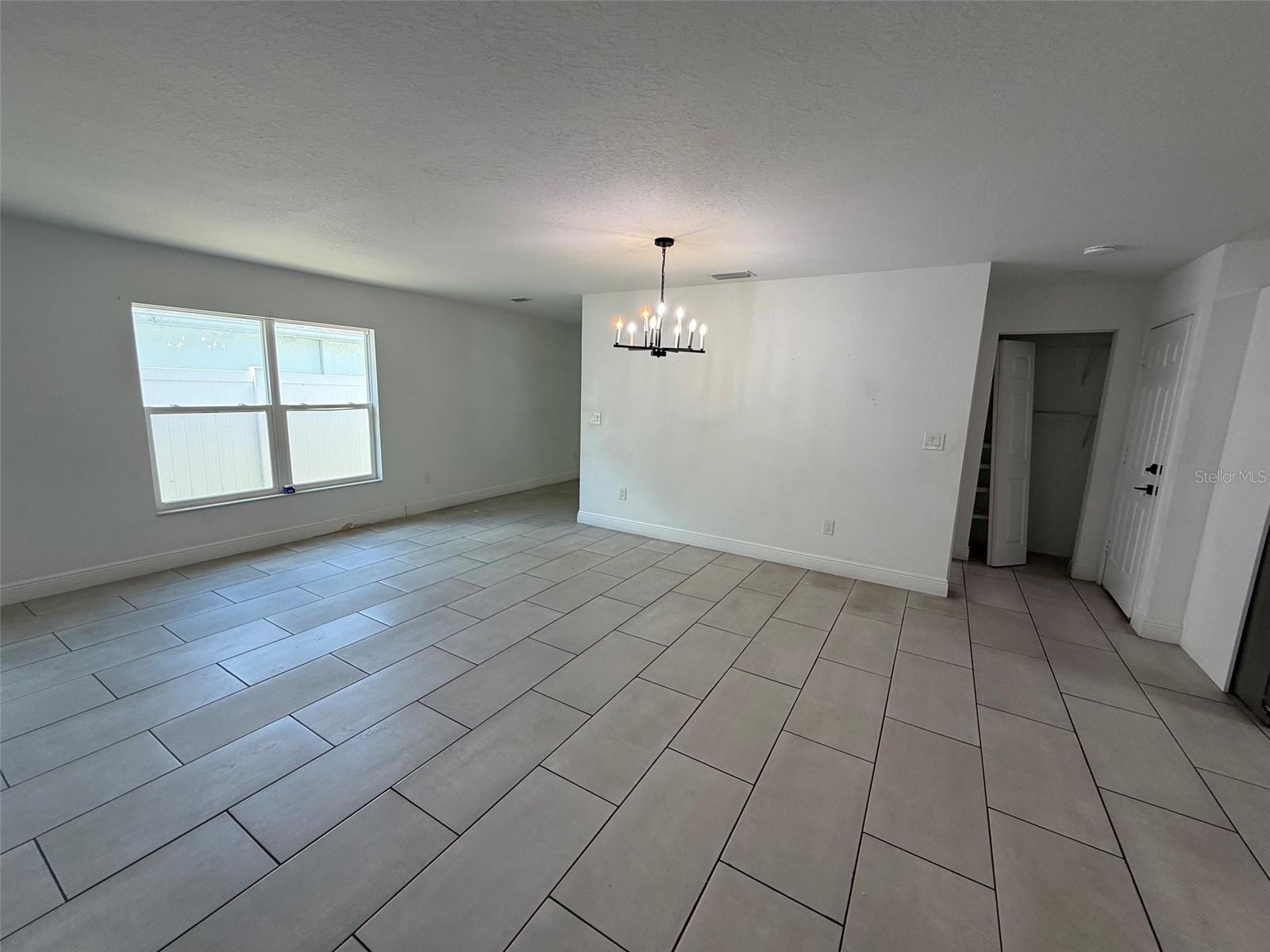5112 Pacific Ave Property Photo 7