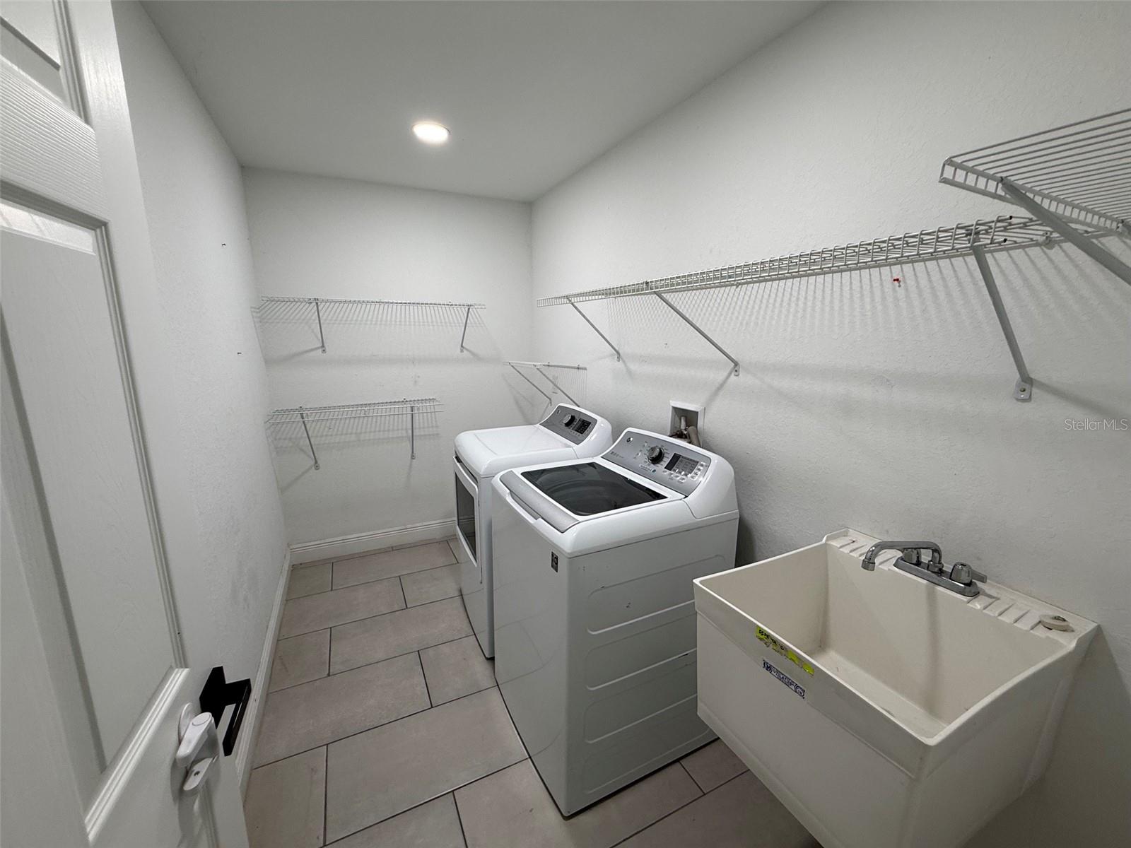 5112 Pacific Ave Property Photo 16