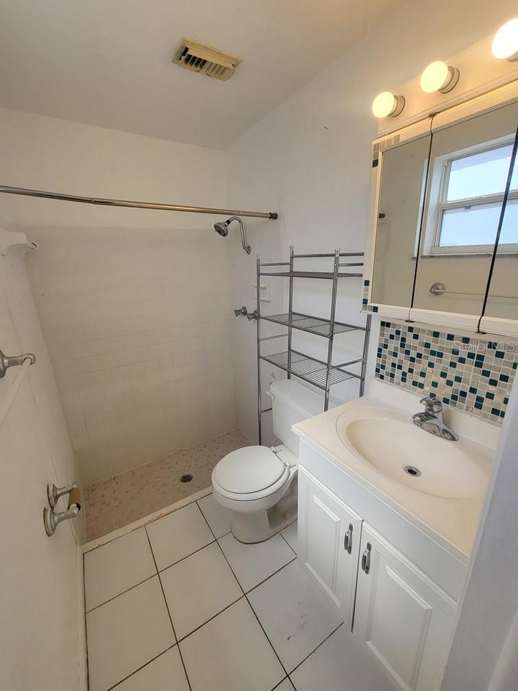 3702 Sail Dr Property Photo 18