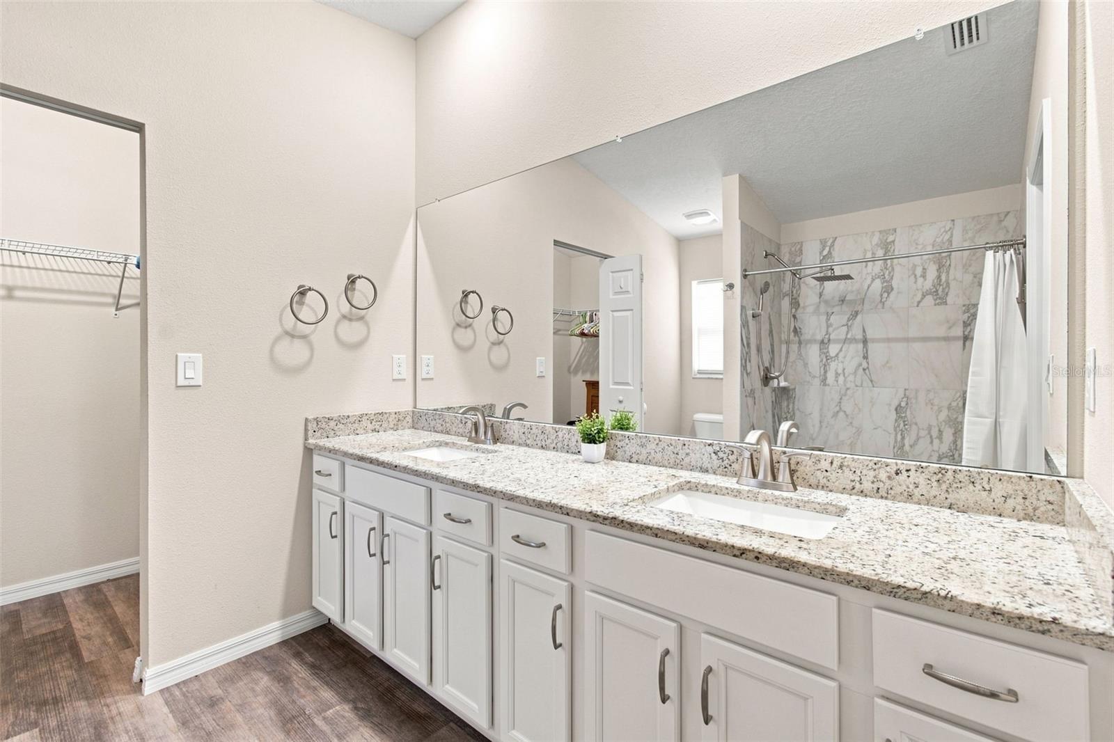 10535 S Drew Bryant Cir Property Photo 15