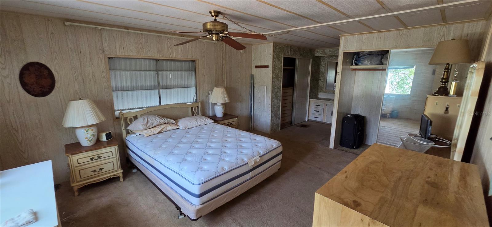 16806 Harley St Property Photo 7