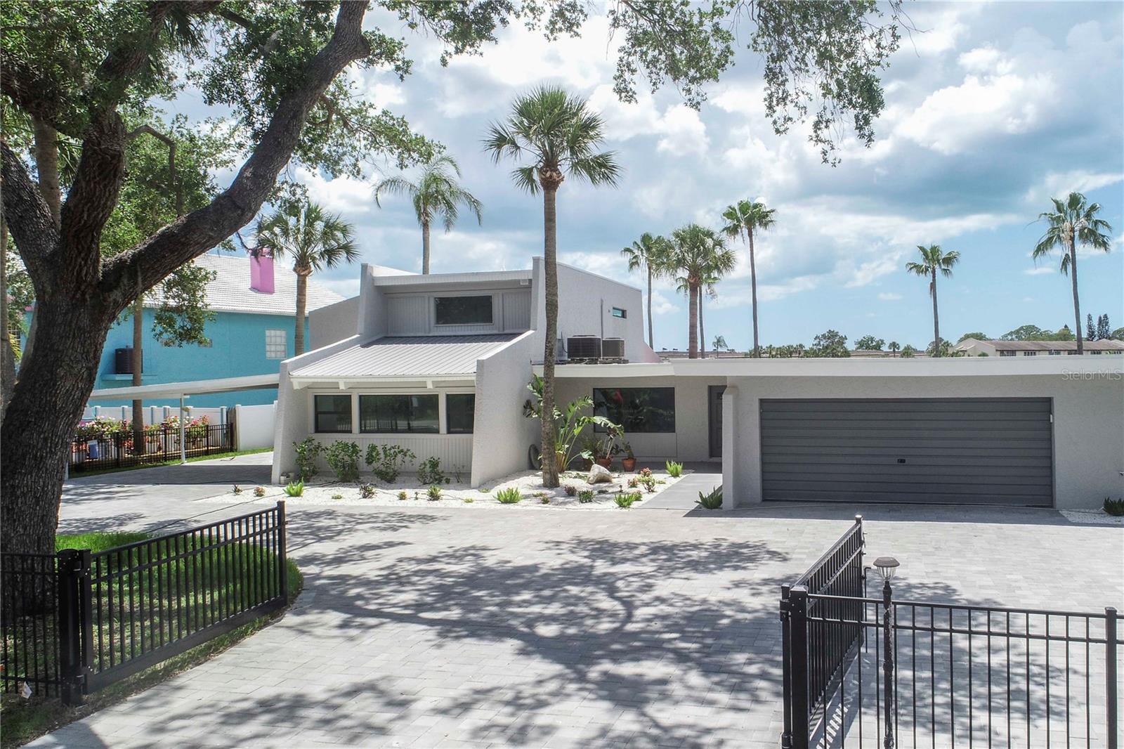 5303 SEA FOREST DR