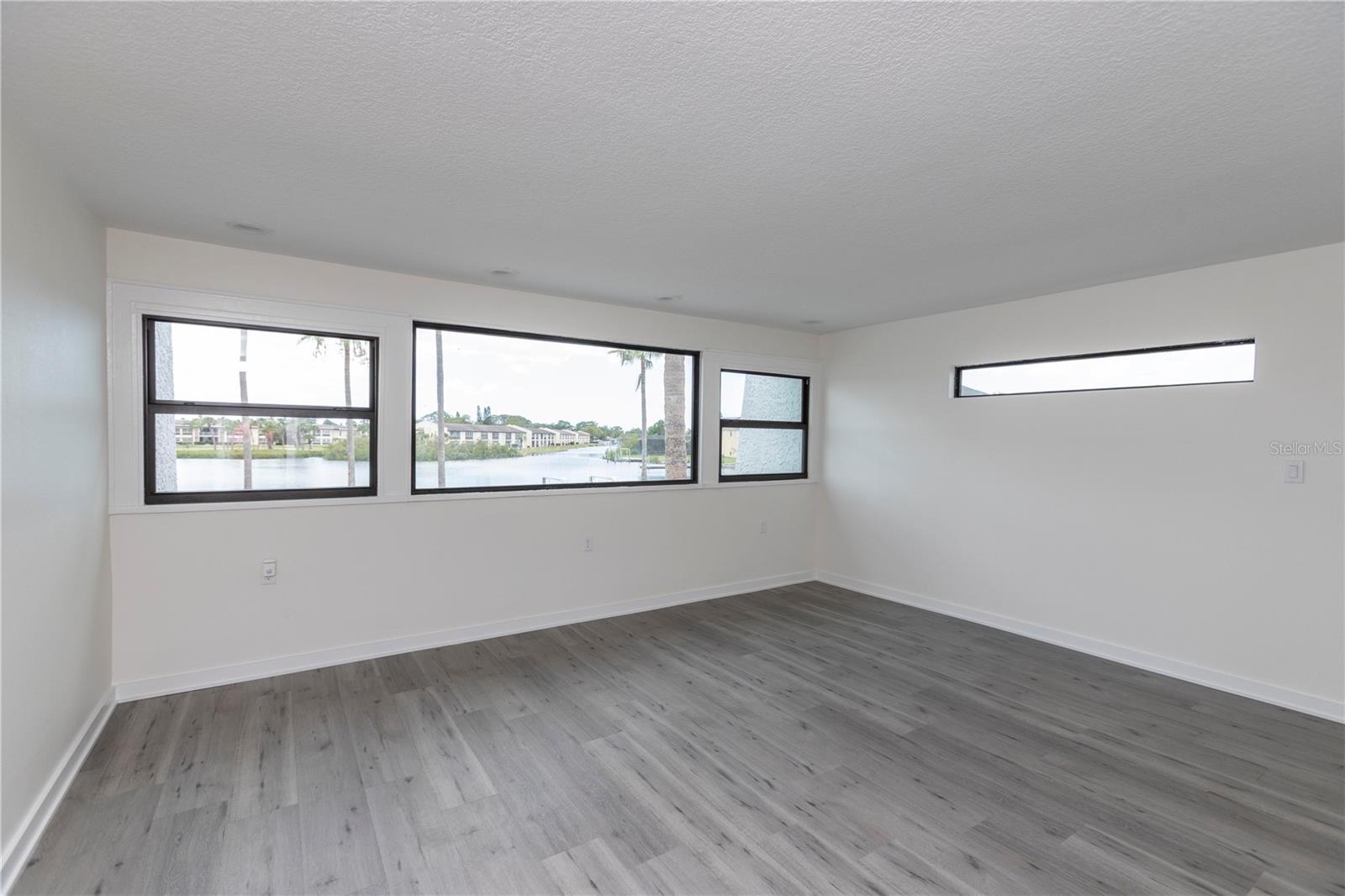 5303 Sea Forest Dr Property Photo 35