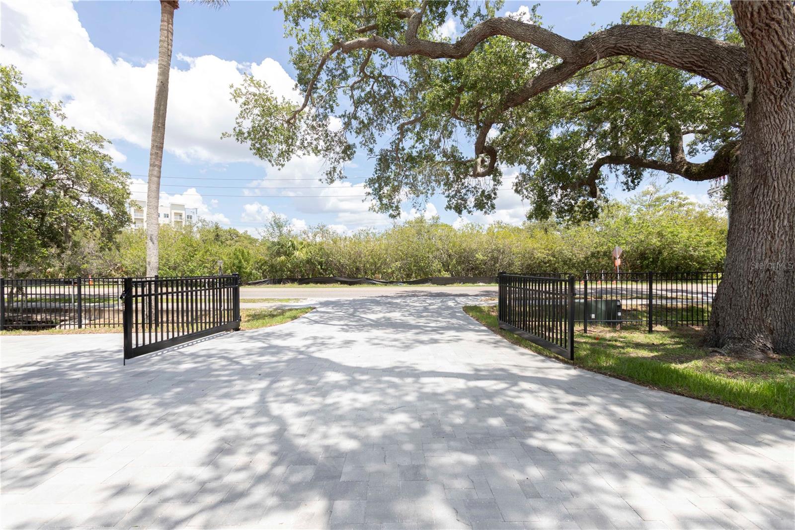 5303 Sea Forest Dr Property Photo 52
