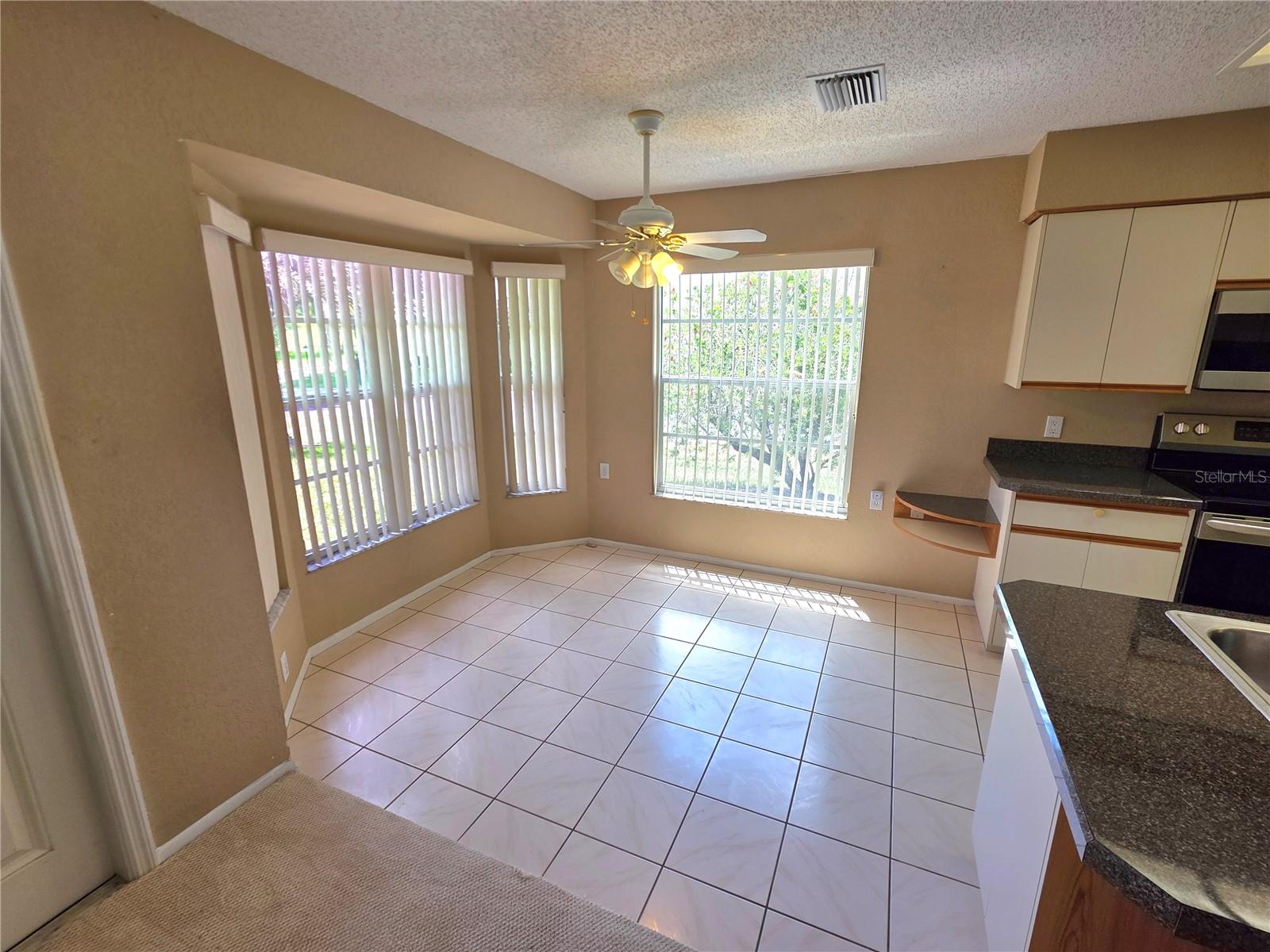 7376 Meadow Brook Ln Property Photo 10