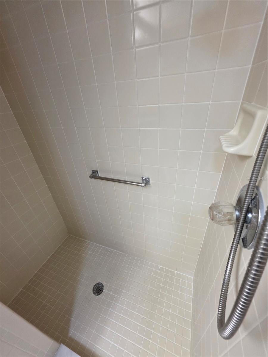 7376 Meadow Brook Ln Property Photo 16