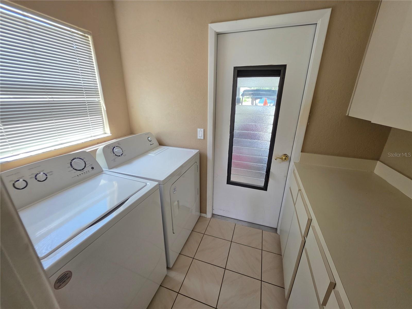 7376 Meadow Brook Ln Property Photo 20