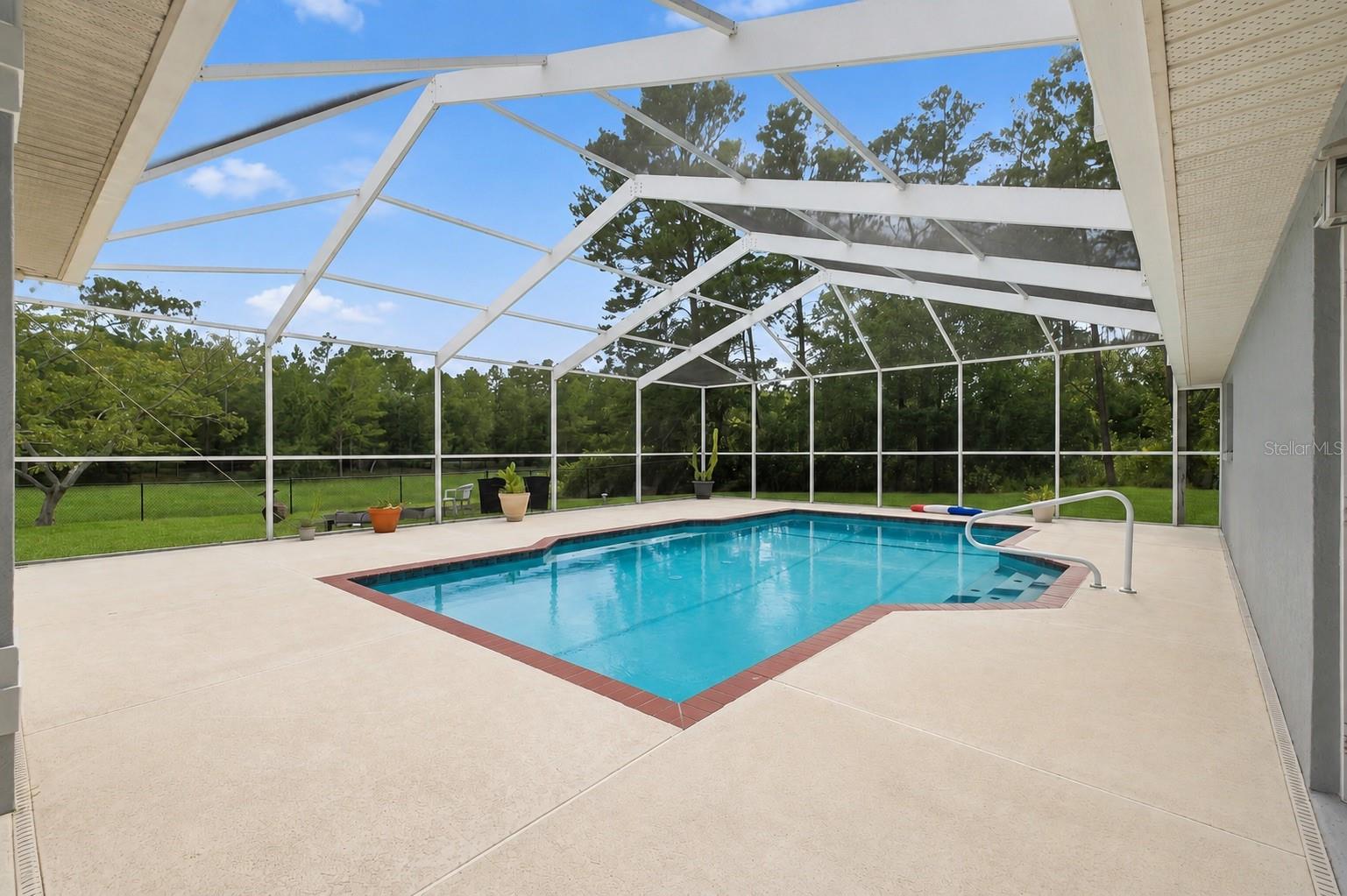 11200 Woodland Waters Blvd Property Photo 34