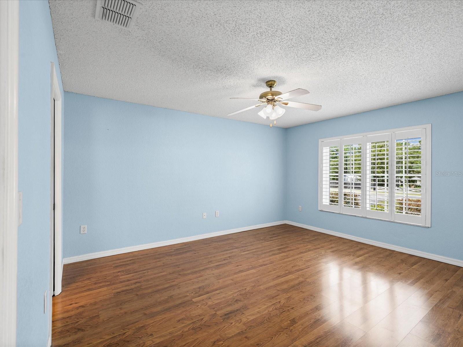 14204 Highgrove Rd Property Photo 16