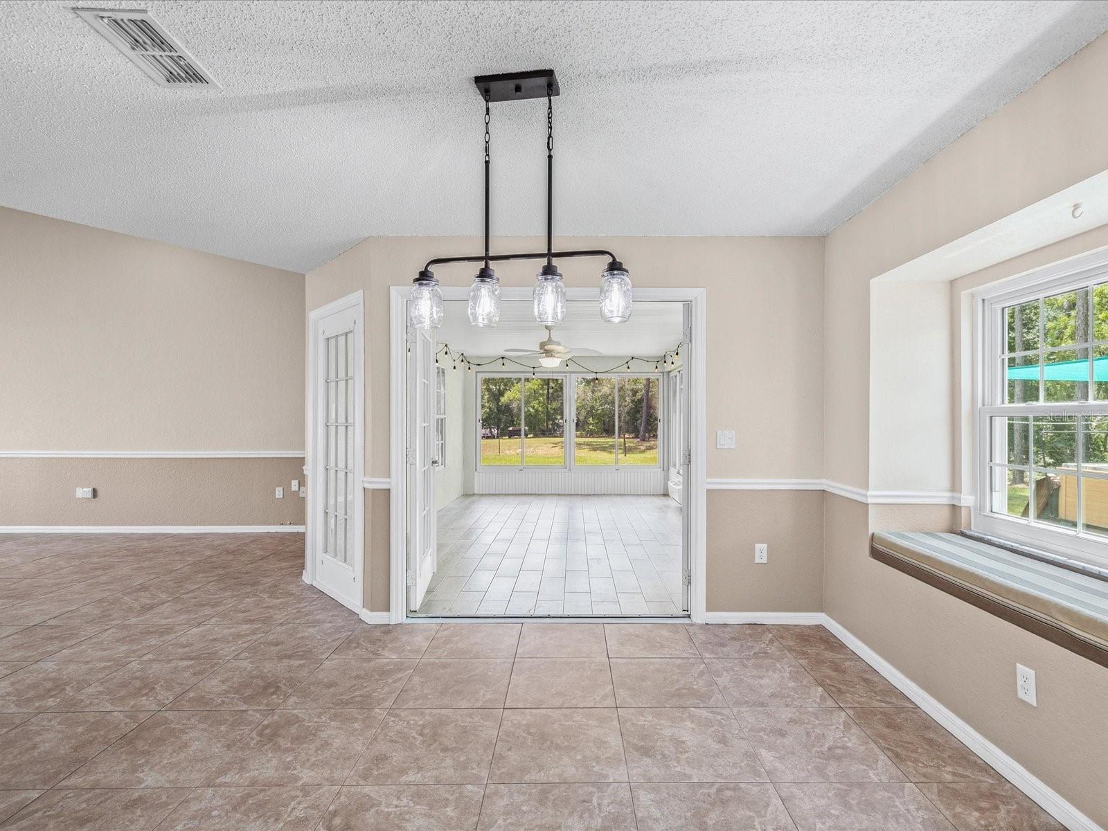 14204 Highgrove Rd Property Photo 24