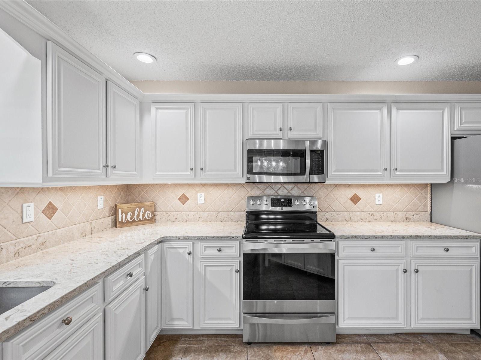 14204 Highgrove Rd Property Photo 26