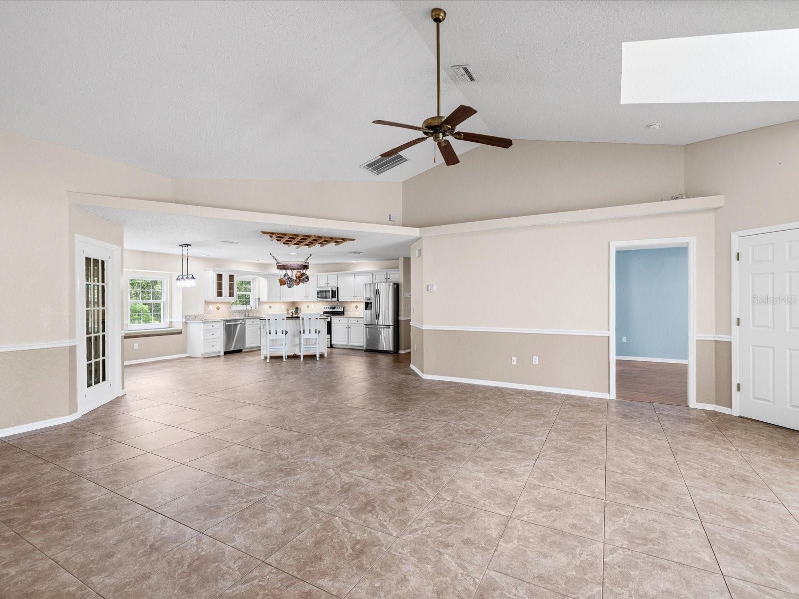 14204 Highgrove Rd Property Photo 33