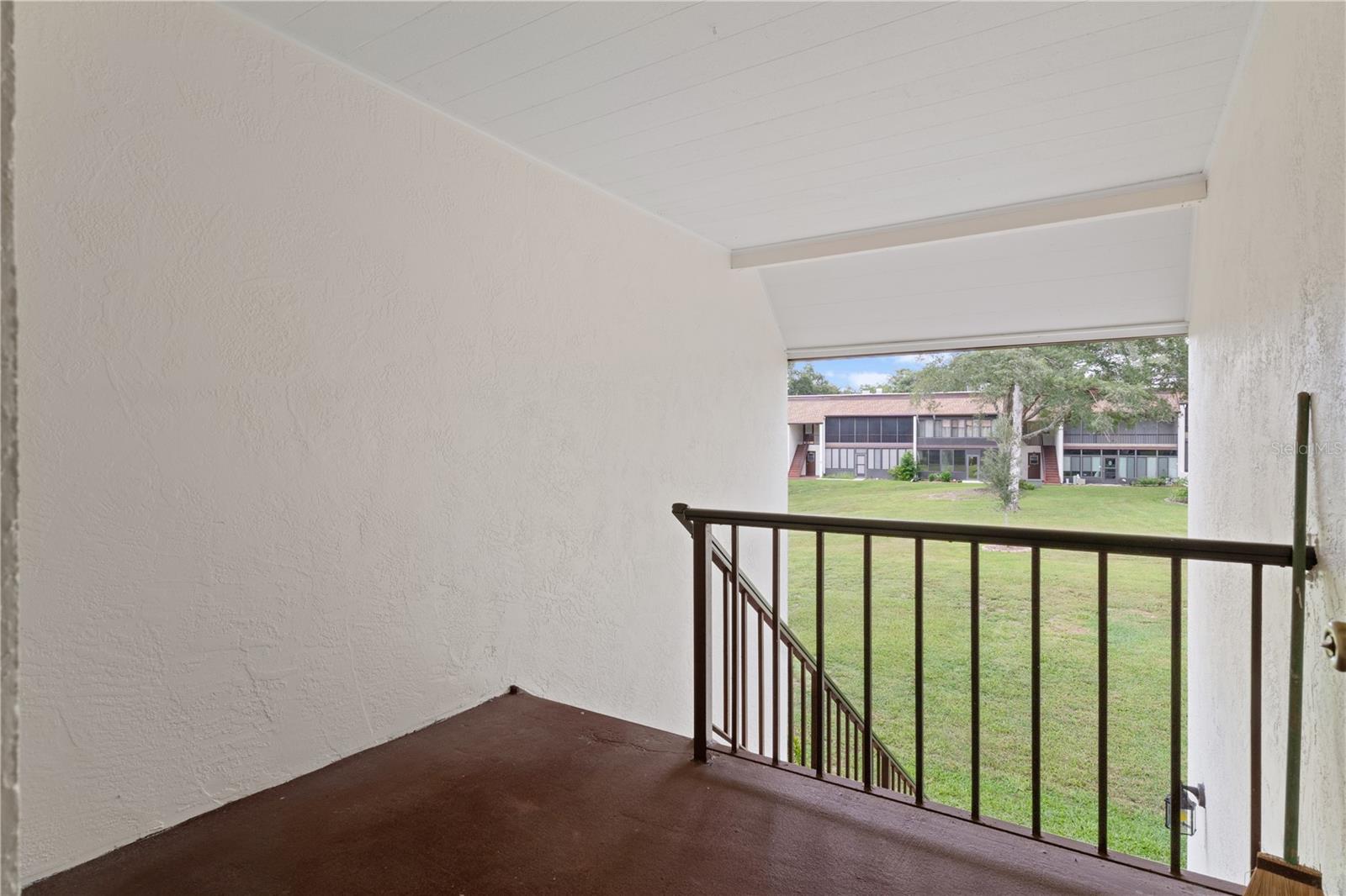 2400 Forest Dr #252 Property Photo 5