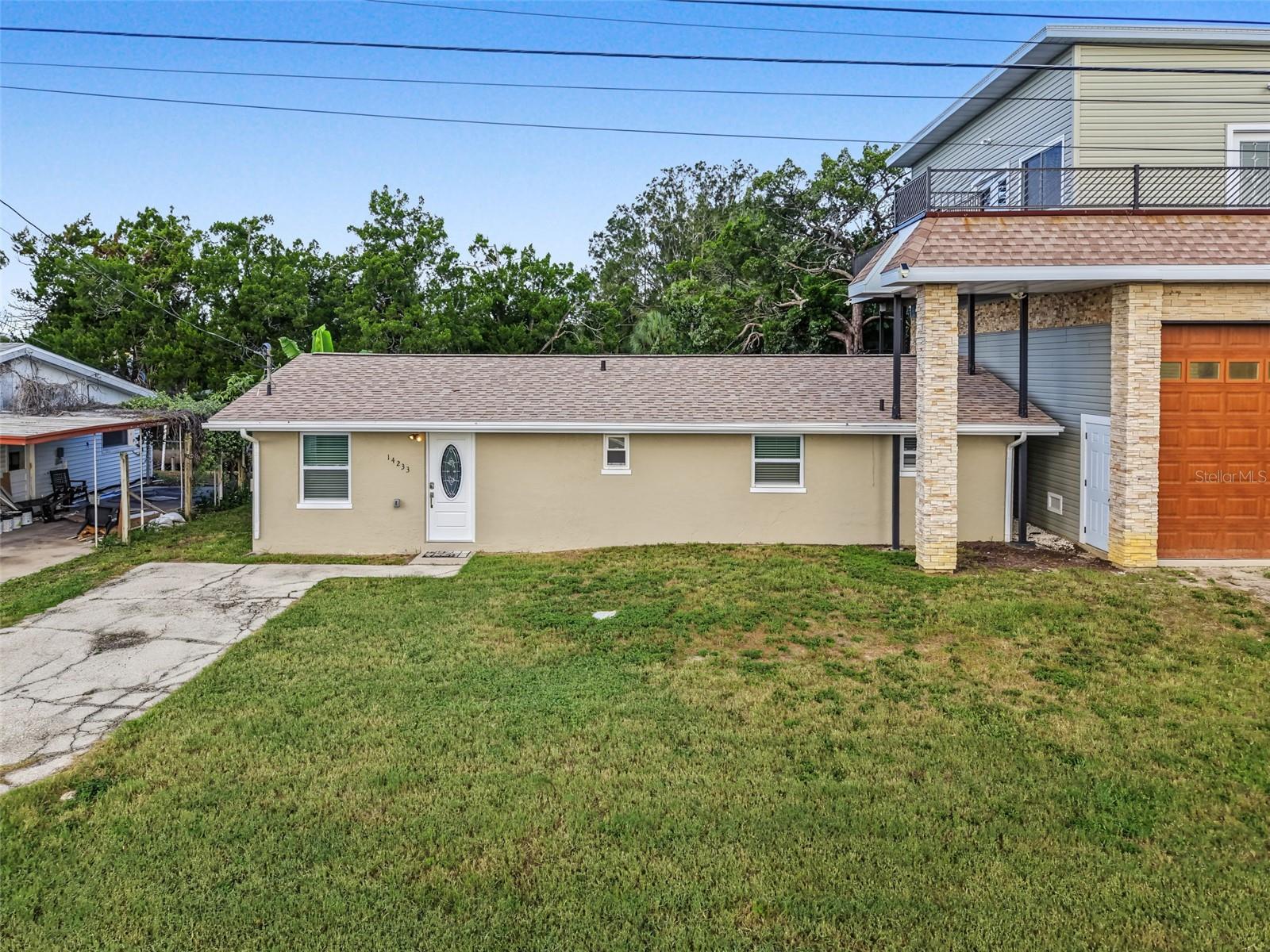 14233 Shiloh Ct Property Photo 3