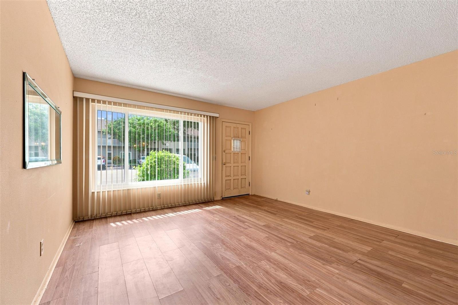 2295 Belgian Ln #5 Property Photo 5