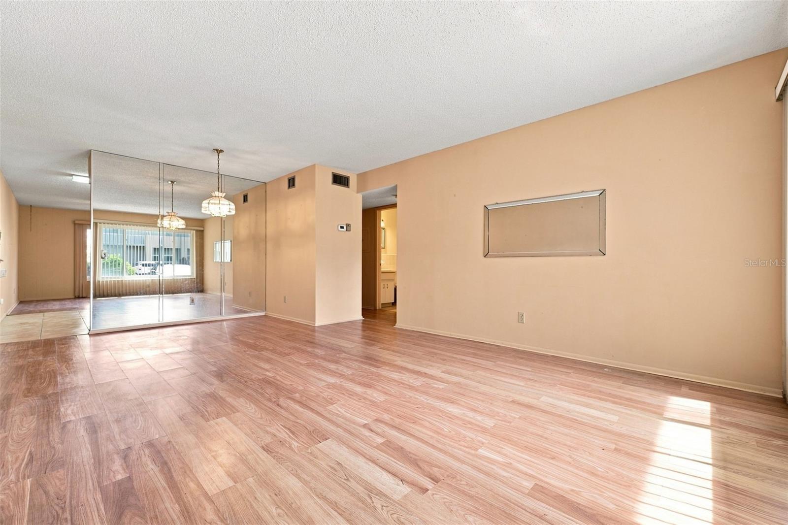 2295 Belgian Ln #5 Property Photo 6