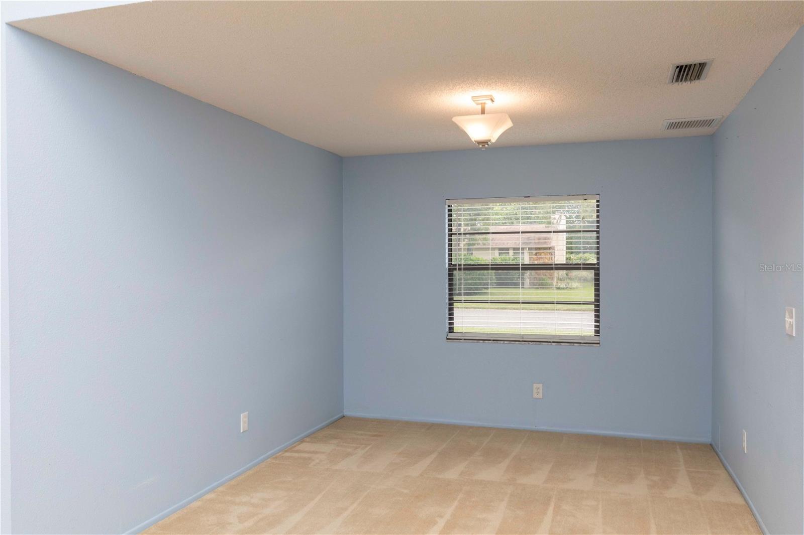 8900 Whistler Way Property Photo 10