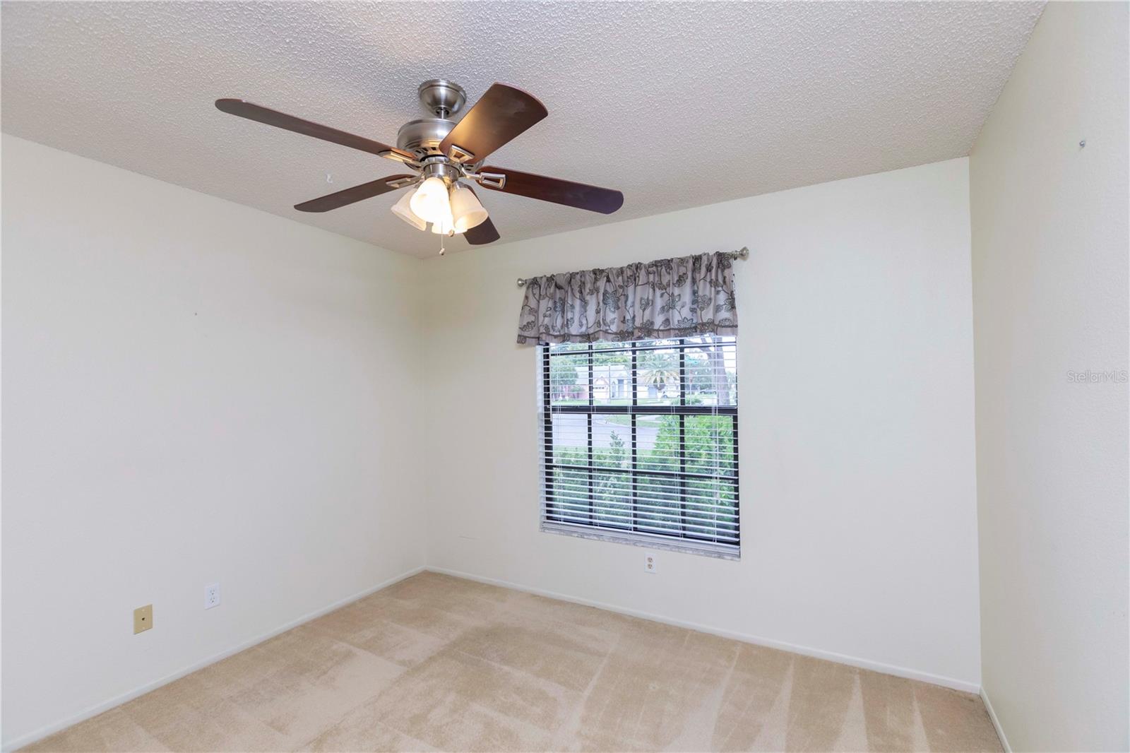 8900 Whistler Way Property Photo 15