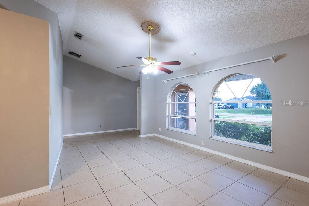 1570 S Biscayne Dr Property Photo 2