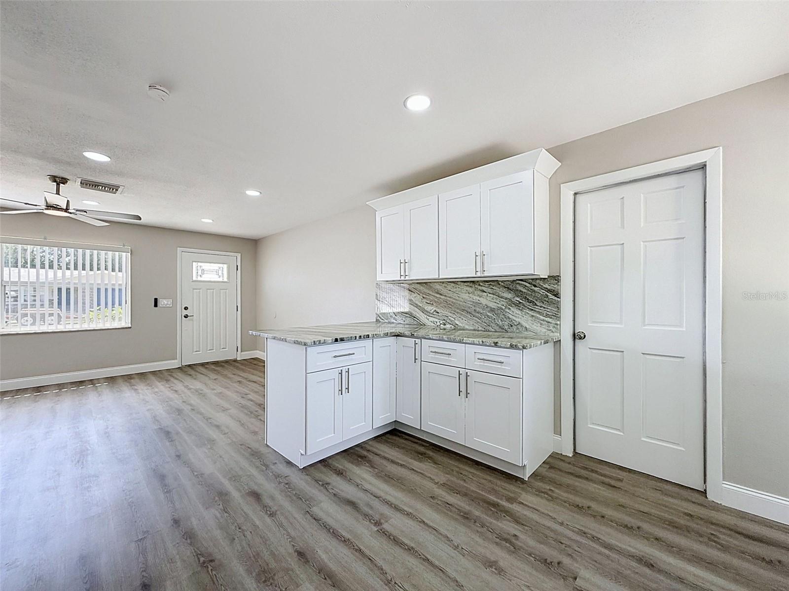 14998 Mockingbird Ln Property Photo 11