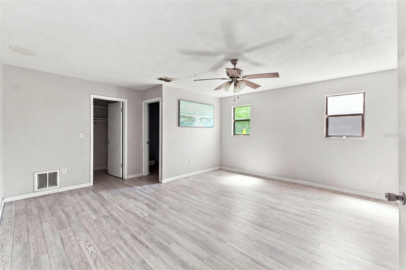 10480 Clarion St Property Photo 11