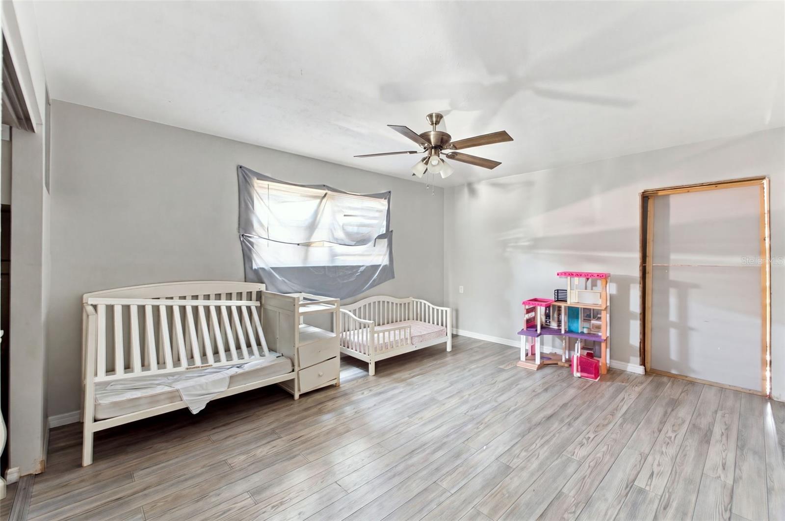 10480 Clarion St Property Photo 15
